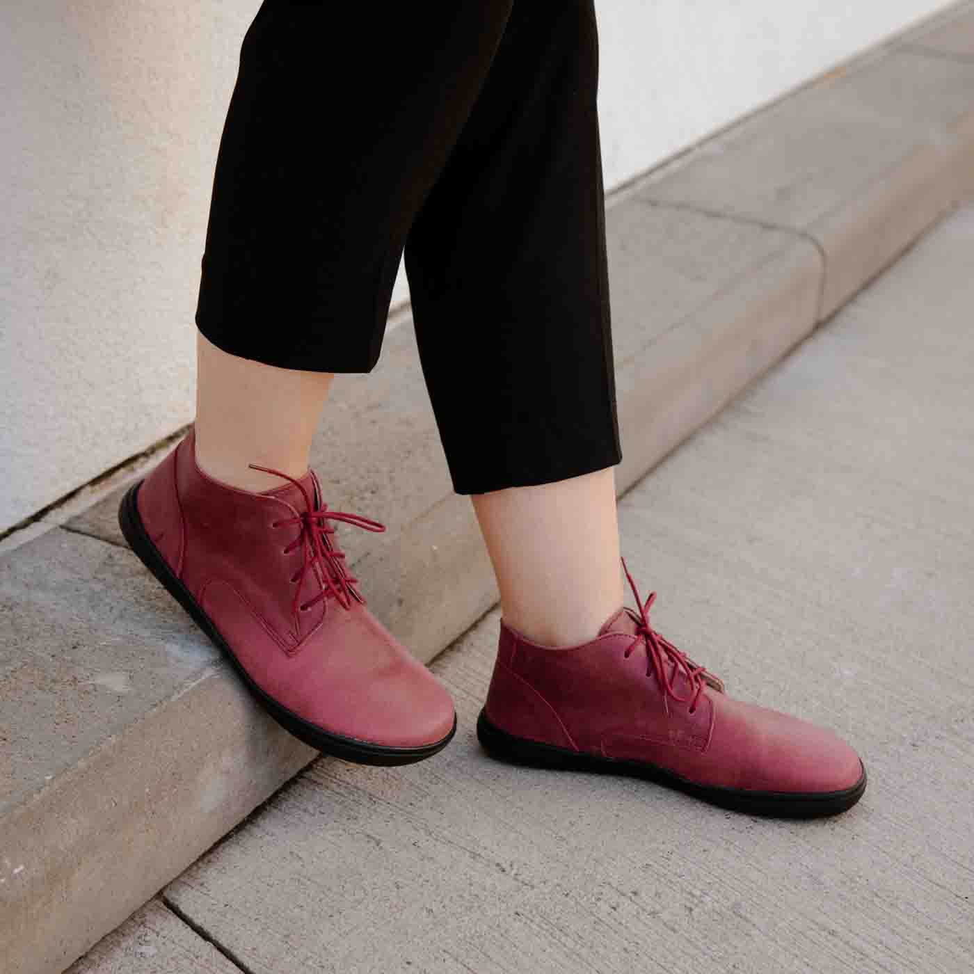 Barefoot Derby Mid Pompeii