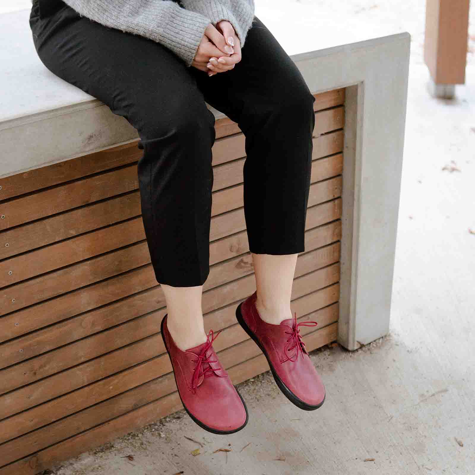 Ada Pompeii's Barefoot